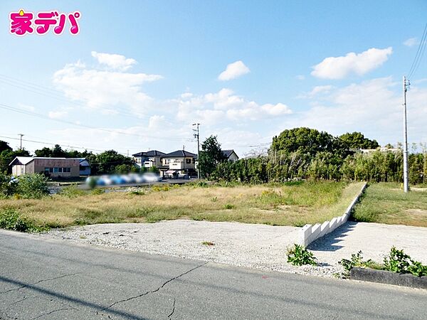 閑静な住宅地で小さいお子様も安心です！