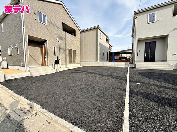 広々3台以上駐車可能物件！！お友達が遊びに来た時も安心！ 