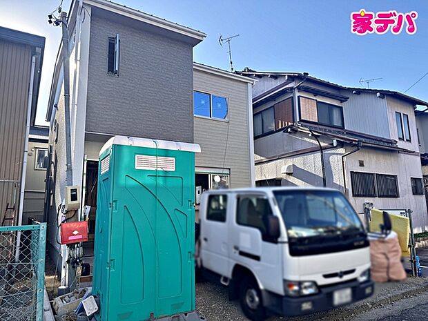 住宅ローンにご不安のあるお客様も、まずはお気軽にご相談下さい。お客様に最適な資金計画と金融機関をご案内いたします。