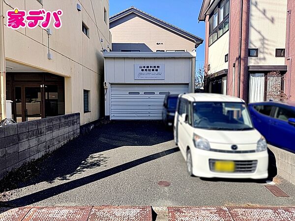 知識豊富なスタッフが各種オプションや住宅ローンのご相談にご対応致します。