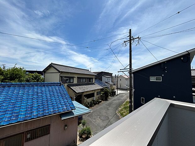 閑静な街並みの眺めは、心も体も落ち着きますね。
