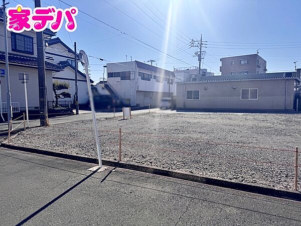 多彩なプランが可能です！お問い合わせください。ご見学・ご購入の相談は「家デパ」へお気軽にご連絡下さい！