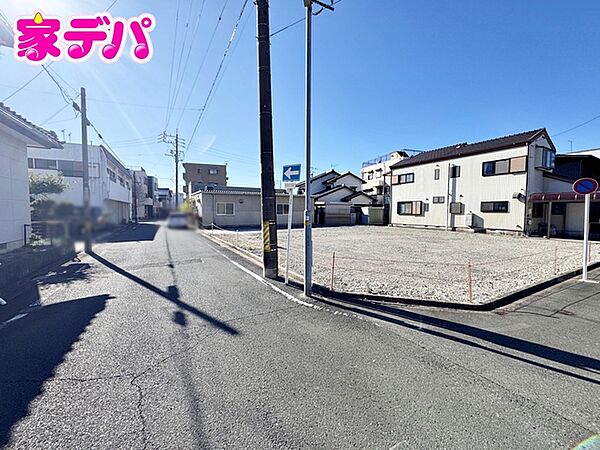 明るく開放感のある角地です。家デパでもお客様のご希望に合わせた建築プランのご提案が可能です。住宅ローンのご相談もお気軽にお問い合わせください。