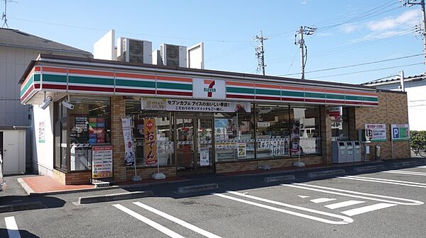 セブンイレブン豊橋前田南1丁目店（70m）