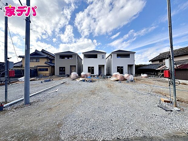 【新築分譲全3棟】ご成約キャンペーン実施中。詳細はスタッフまでお問合せ下さい。(左側)