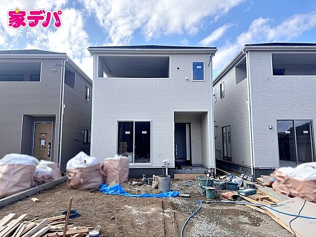 地域に密着した不動産販売でお客様のニーズに、経験豊富なスタッフが柔軟にご対応させて頂きます。