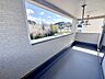 バルコニー：【バルコニー】 インナーバルコニーには屋根があるので天候に左右せずにバルコニーを使えます 