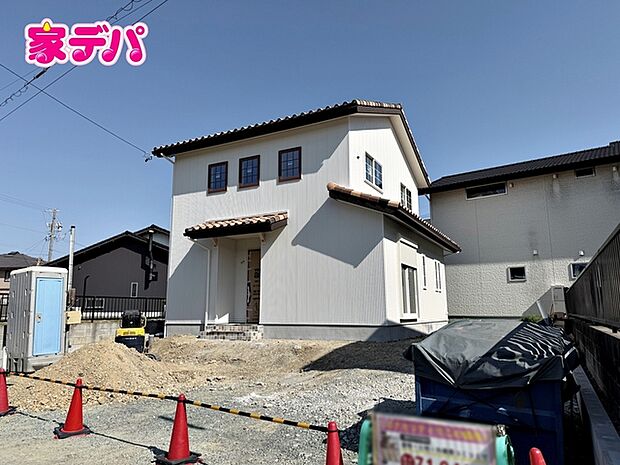 足場が外れました!現地ご案内いたします。お気軽にお問い合わせください!