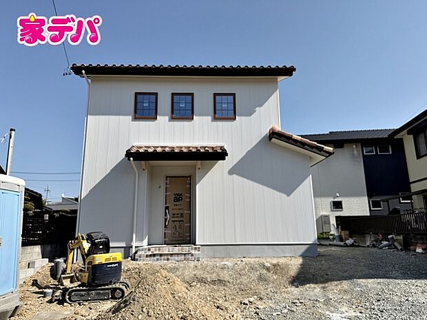 地域に密着した不動産販売でお客様のニーズに、経験豊富なスタッフが柔軟にご対応させて頂きます。