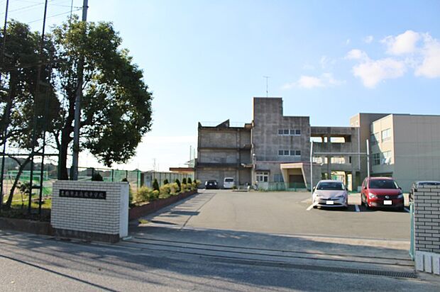 南稜中学校(1660m)