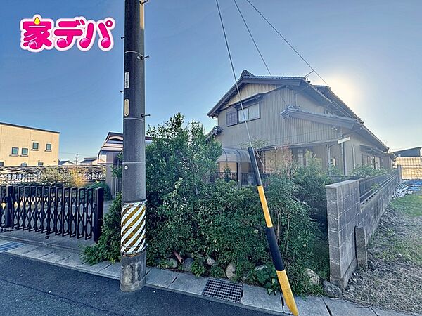 平成4年築の建物、延207平米超、解体更地渡し相談