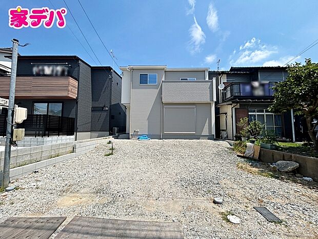 建物完成しました!現地ご案内いたします。周辺環境や陽当たりなどもあわせてご確認いただけます。実際の住み心地をイメージしながらご見学いただけますので、お気軽にお問い合わせください!