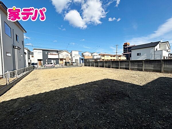 建築条件なし、お好みのハウスメーカーや工務店で自由な住まいづくりが可能です