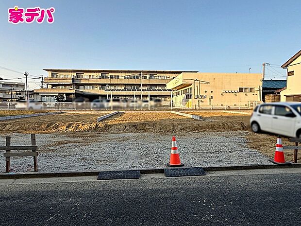 【2号棟】建設予定地です! ・長期優良住宅 ・オール電化 ・3LDK ・LDK20.5帖 ・吹抜けリビング ・全居室WICもしくはCL付 ・シューズクローク ・食器洗浄乾燥機 ・並列駐車2台