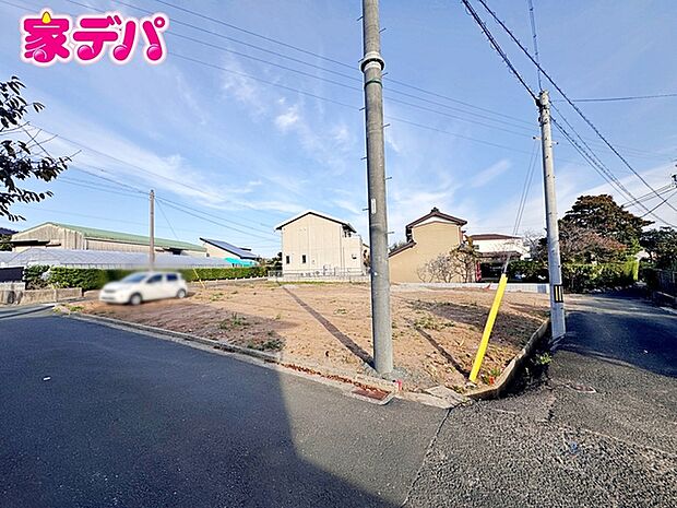 【2号棟】建築予定地です！ ・長期優良住宅 ・4LDK ・角地 ・全室南向き ・LDK16帖、隣接洋室3.75帖 ・全居室収納完備 ・2部屋からアクセスできるバルコニー ・並列駐車場3台可