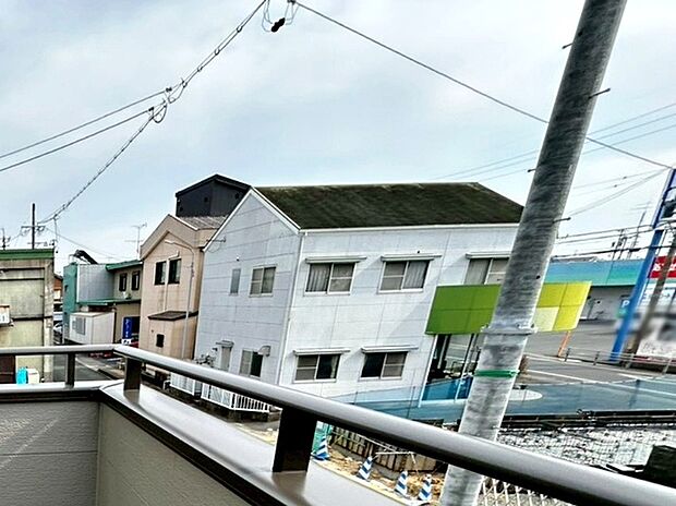 閑静な街並みの眺めは、心も体も落ち着きますね。