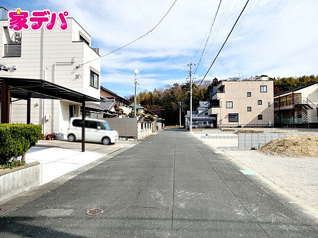 前面道路:北西側約6m幅