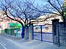 周辺：花園幼稚園（1530m）