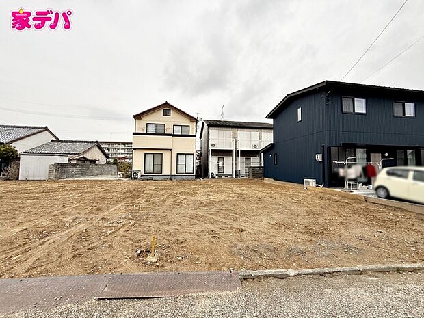 【1号棟】建設予定地です！ ・長期優良住宅 ・オール電化 ・3LDK ・全室南向き ・LDK20帖 ・シューズクローク ・全居室WIC付き ・食器洗浄乾燥機 ・並列駐車3台以上 