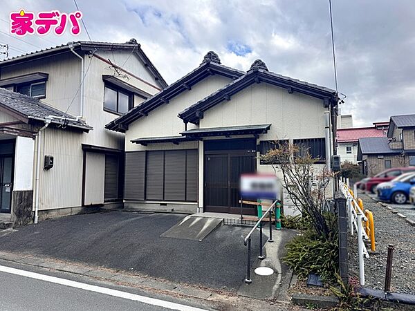 知識豊富なスタッフが各種オプションや住宅ローンのご相談にご対応致します。