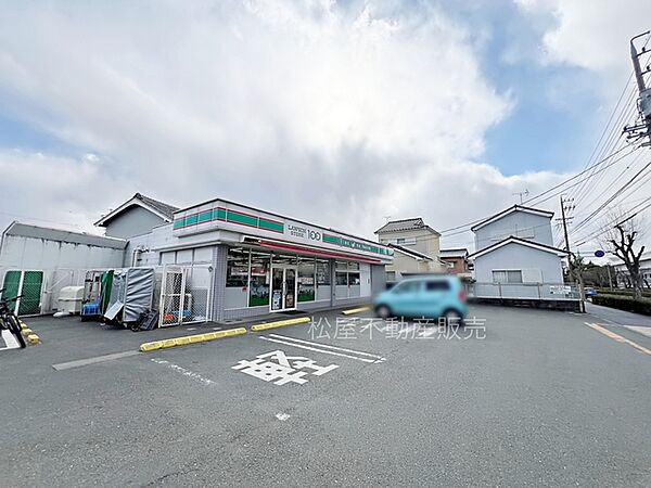 ローソンストア100　豊橋南牛川店（340m）