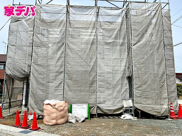 上棟しました。ご見学希望のお客様につきましては同型同仕様の物件にご案内いたします