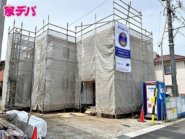 【2号棟】上棟しました! ・長期優良住宅 ・5LDK ・LDK15.75帖、隣接洋室4.5帖 ・全居室収納完備 ・パントリー ・2面バルコニー ・駐車場3台可