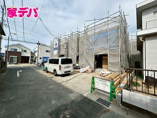 住宅ローンにご不安のあるお客様も、まずはお気軽にご相談下さい。お客様に最適な資金計画と金融機関をご案内いたします。