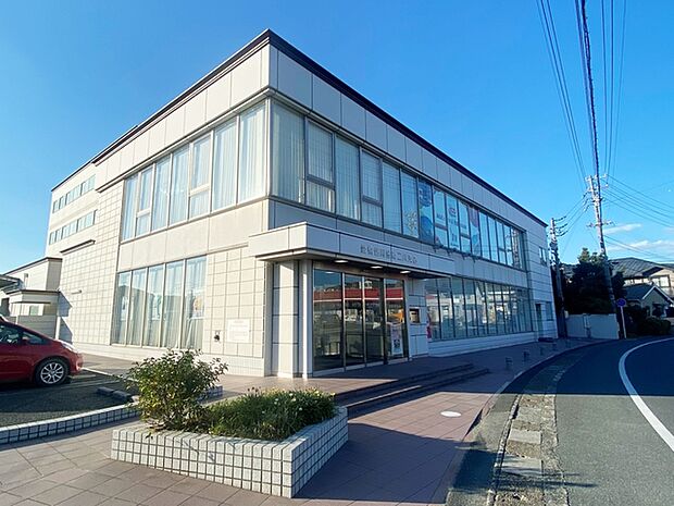 豊橋信用金庫 二川支店(390m)