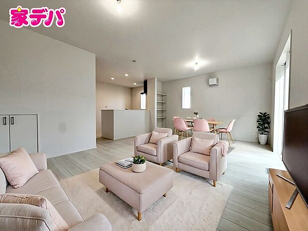 【リビング18.7帖】 ※掲載の家具・小物はCGによるイメージです。実際の販売価格には含まれておりません。