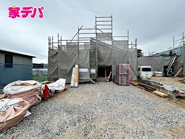 【1号棟】上棟しました！ ・長期優良住宅物件 ・家事動線の良い間取り「4LDK」 ・「平屋住宅」 ・ウォークインクローゼット完備 ・小中学校が徒歩圏内