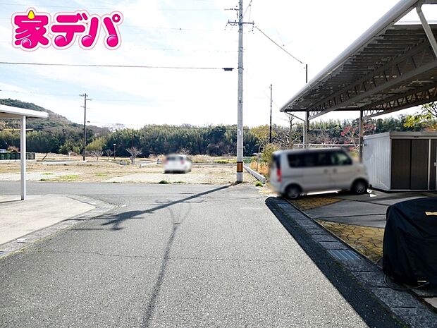 前面道路:北東側約6m幅