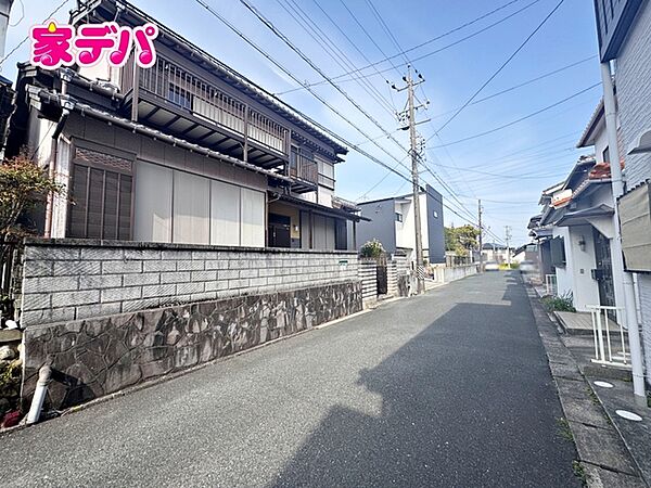 地域に密着した不動産販売でお客様のニーズに、経験豊富なスタッフが柔軟に対応させていただきます。