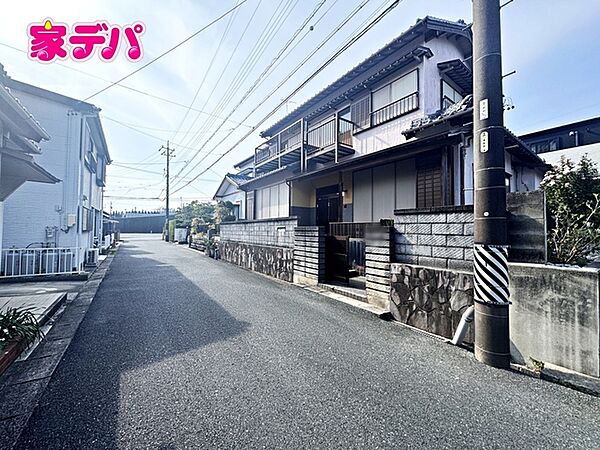 資料のご請求も迅速に対応させていただきます。住宅ローンのご相談もお気軽にお問い合わせください。