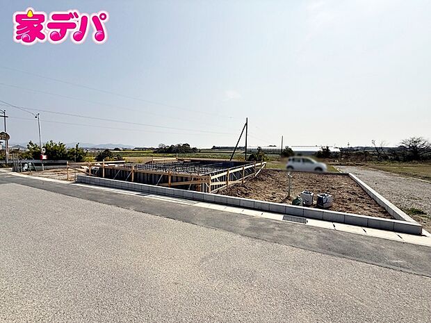 地域に密着した不動産販売でお客様のニーズに、経験豊富なスタッフが柔軟にご対応させて頂きます。