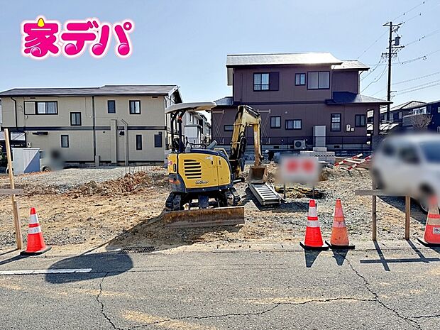 知識豊富なスタッフが各種オプションや住宅ローンのご相談にご対応致します。