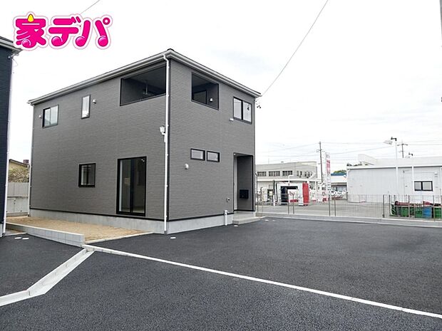 資料のご請求も迅速に対応させていただきます。住宅ローンのご相談もお気軽にお問い合わせください。