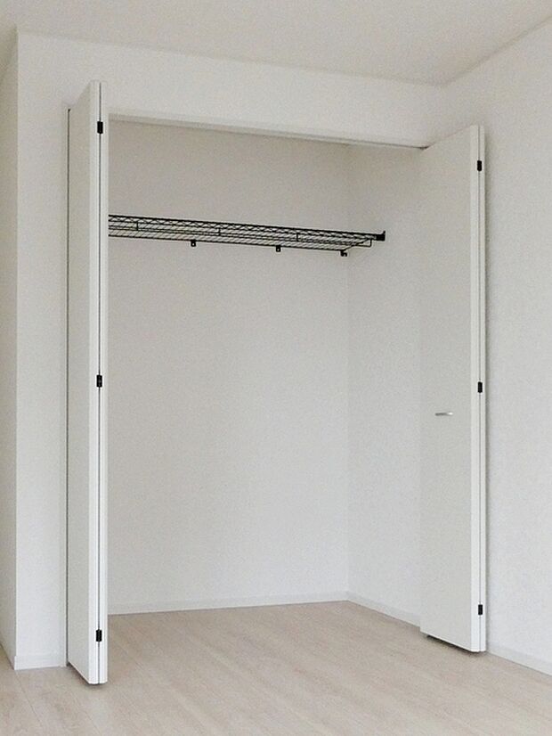 【CL】 クローゼット付きでいつもお部屋はスッキリ!全居室にある収納スペースは住みやすさへのこだわりです。