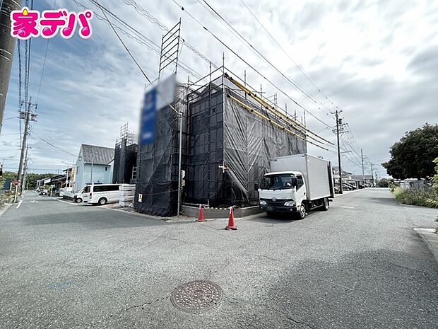 地域に密着した不動産販売でお客様のニーズに、経験豊富なスタッフが柔軟に対応させていただきます。