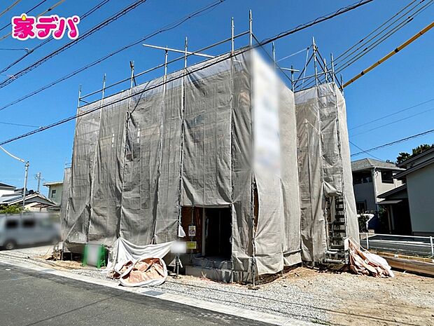 住宅ローンにご不安のあるお客様も、まずはお気軽にご相談下さい。お客様に最適な資金計画と金融機関をご案内いたします。