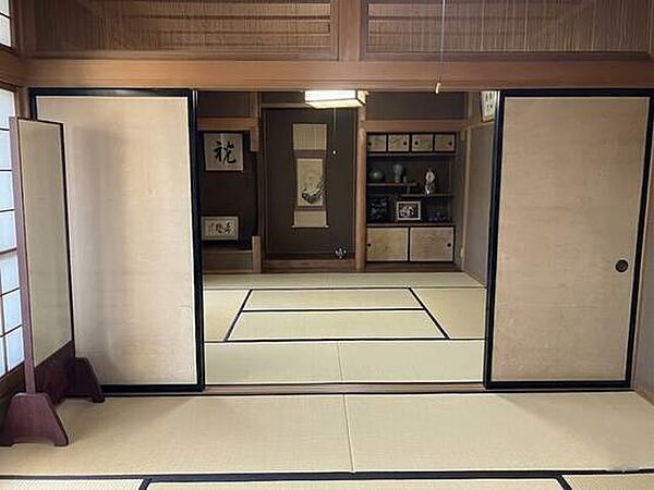 和室は落ち着きますね。ゆったりとした時間を過ごせます。