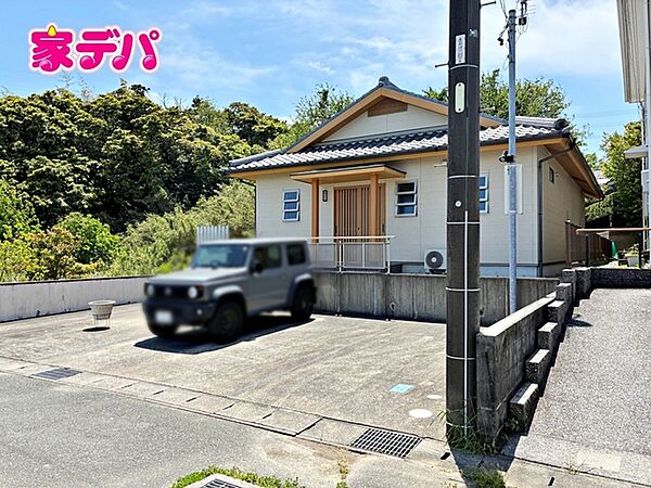 現地見学やご購入に関するお問い合わせは「家デパ」へ！