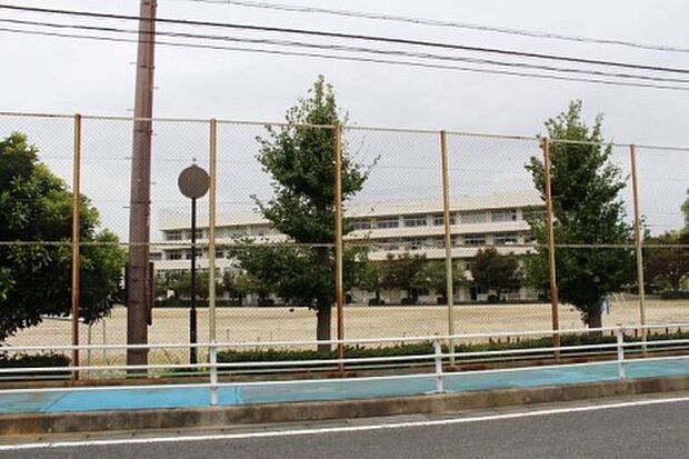 中野小学校（1020m）