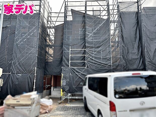 上棟しました!ご見学希望のお客様につきましては現地の他に同社の完成物件にて設備や仕様などご確認いただけます。
