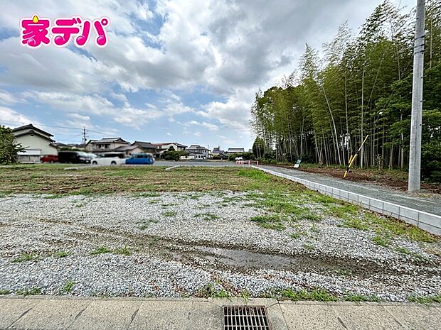 【1号棟】建築予定地です! ・長期優良住宅 ・整形地 ・4LDK ・LDK18.5帖 ・全居室収納完備 ・ランドリールーム完備 ・リビング収納 ・南庭 ・並列駐車場3台可