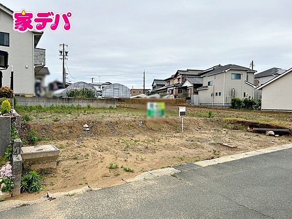 周辺環境と合わせてぜひ現地をご覧ください。