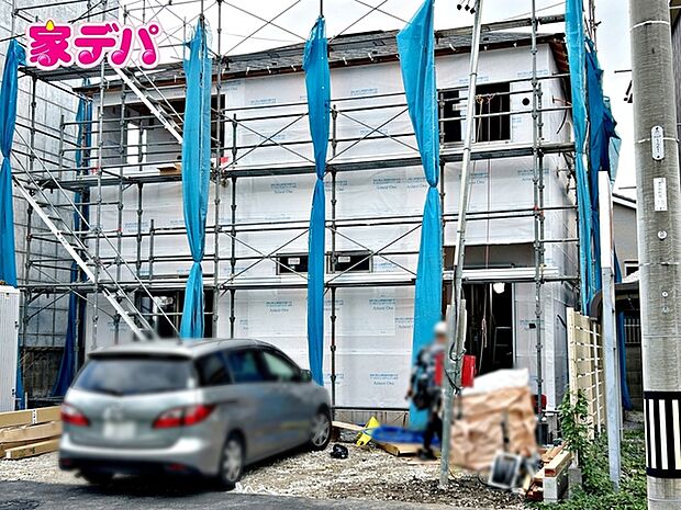 住宅ローンにご不安のあるお客様も、まずはお気軽にご相談下さい。お客様に最適な資金計画と金融機関をご案内いたします。