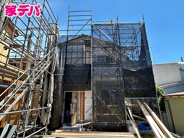 住宅ローンにご不安のあるお客様も、まずはお気軽にご相談下さい。お客様に最適な資金計画と金融機関をご案内いたします。