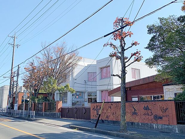 にじの森幼稚園(1130m)