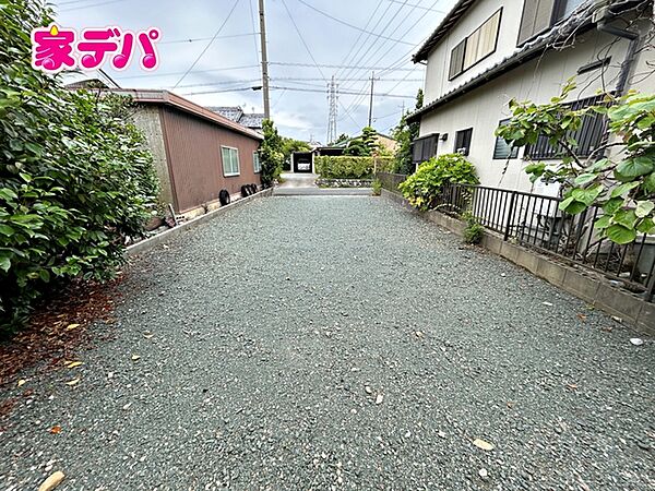 資料のご請求も迅速に対応させていただきます。住宅ローンのご相談もお気軽にお問い合わせください。